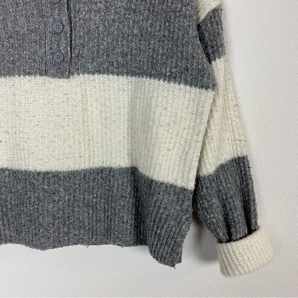 Pink Rose Gray & White Ribbed Collared Sweater - Picture 4 of 9